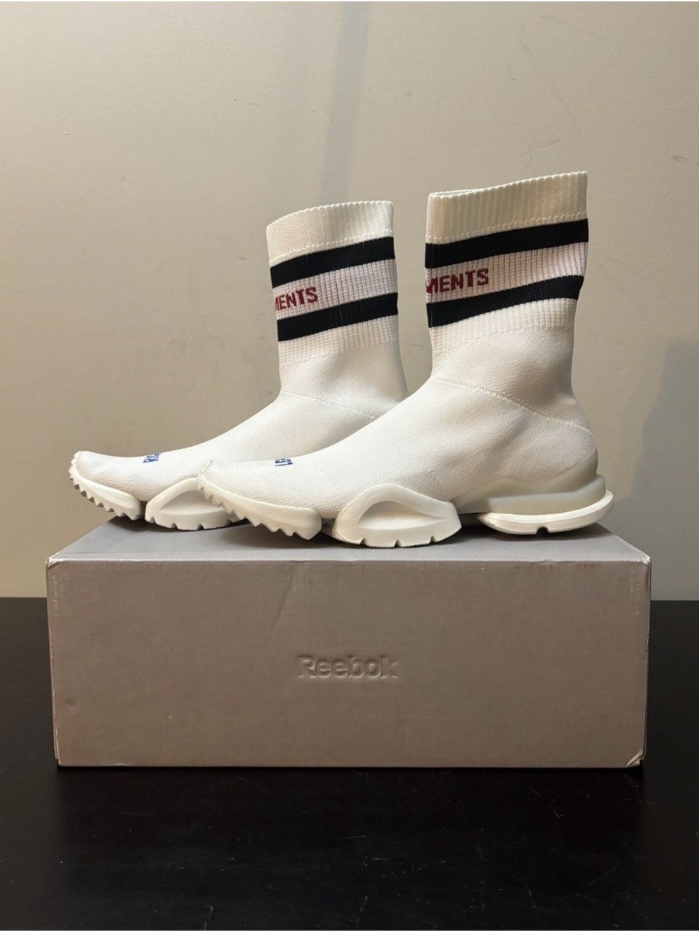 Vetements Reebok Sock Runner White Red